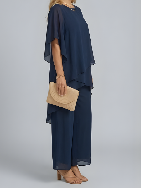 Pak met gedrapeerde palazzo broek